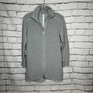 Lululemon On Repeat High Collar Jacket Size 4 Light Gray Layering Full Zip Gym